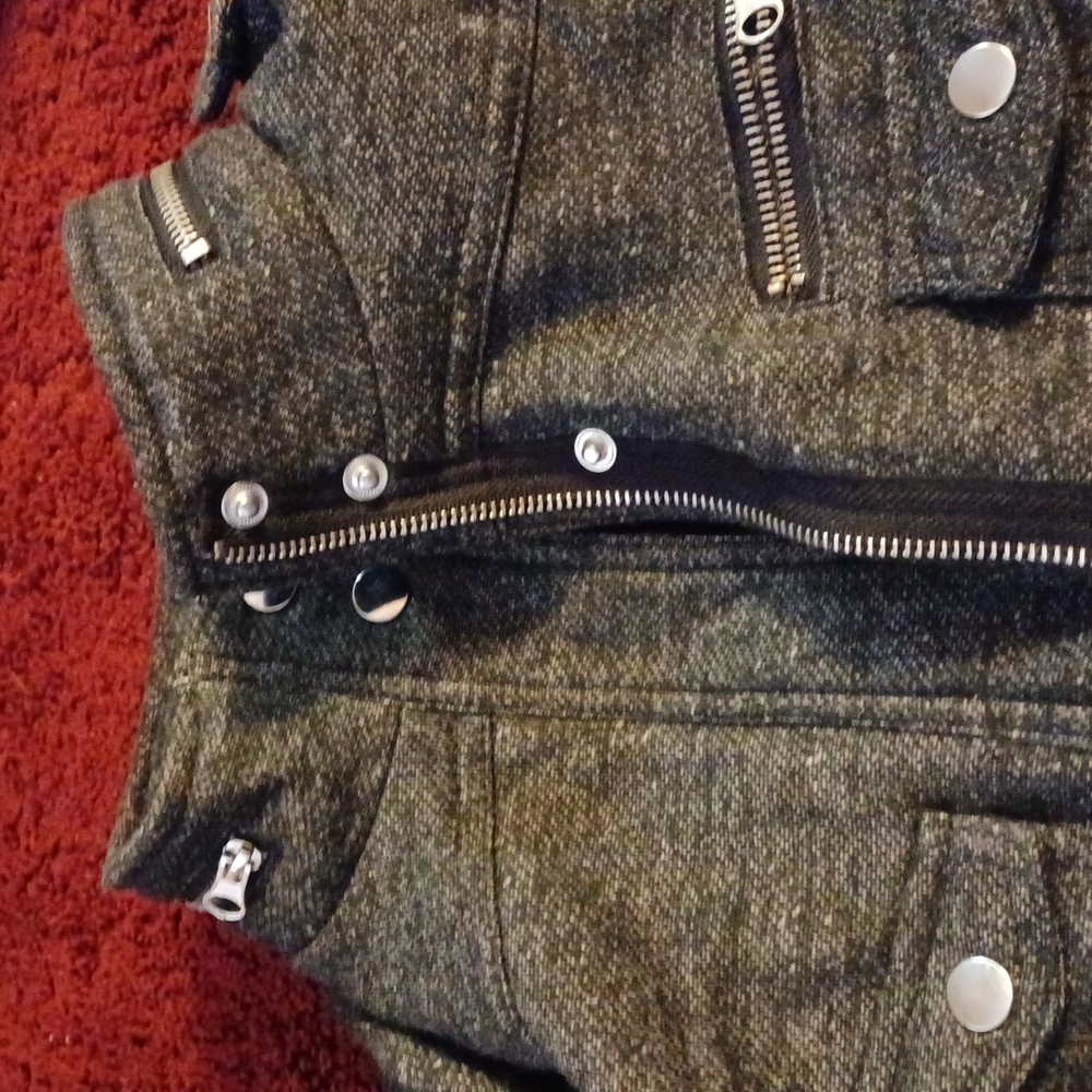 Jacket - Picture 2 of 4